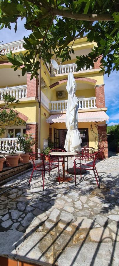 Bed & Breakfast Barbara Novi Vinodolski Extérieur photo